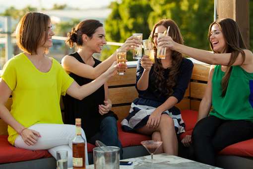 9 Best Bars in Illinois: 2024 Edition!