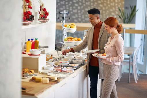 10 Best Buffets in Illinois