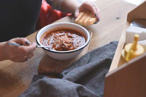 7 Best Lunch Spots in Illinois!